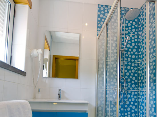 Quarto de Dobar
